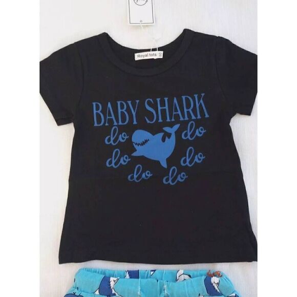 NWT BABY'S SHORT SET BABY SHARK - Picture 1 of 8